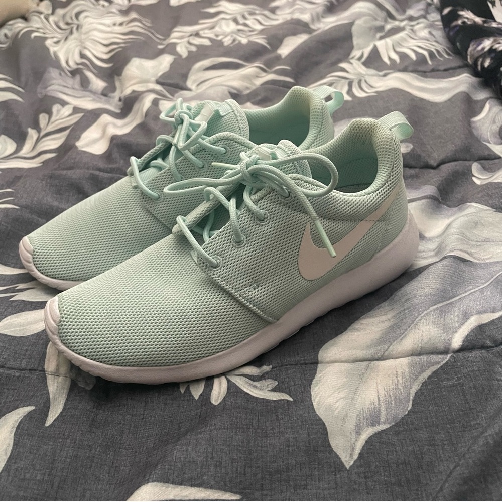 Nike Roshe One